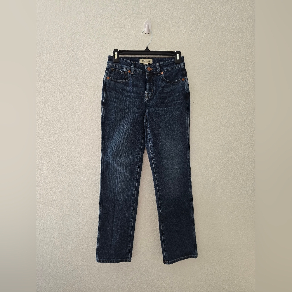 Madewell Curvy Mid-Rise Stovepipe Jean